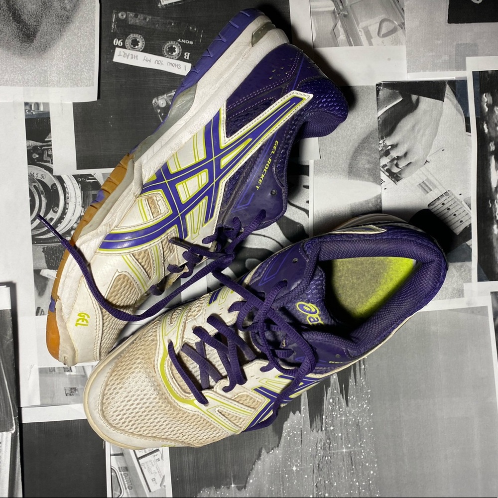 Asics volleyball shoes